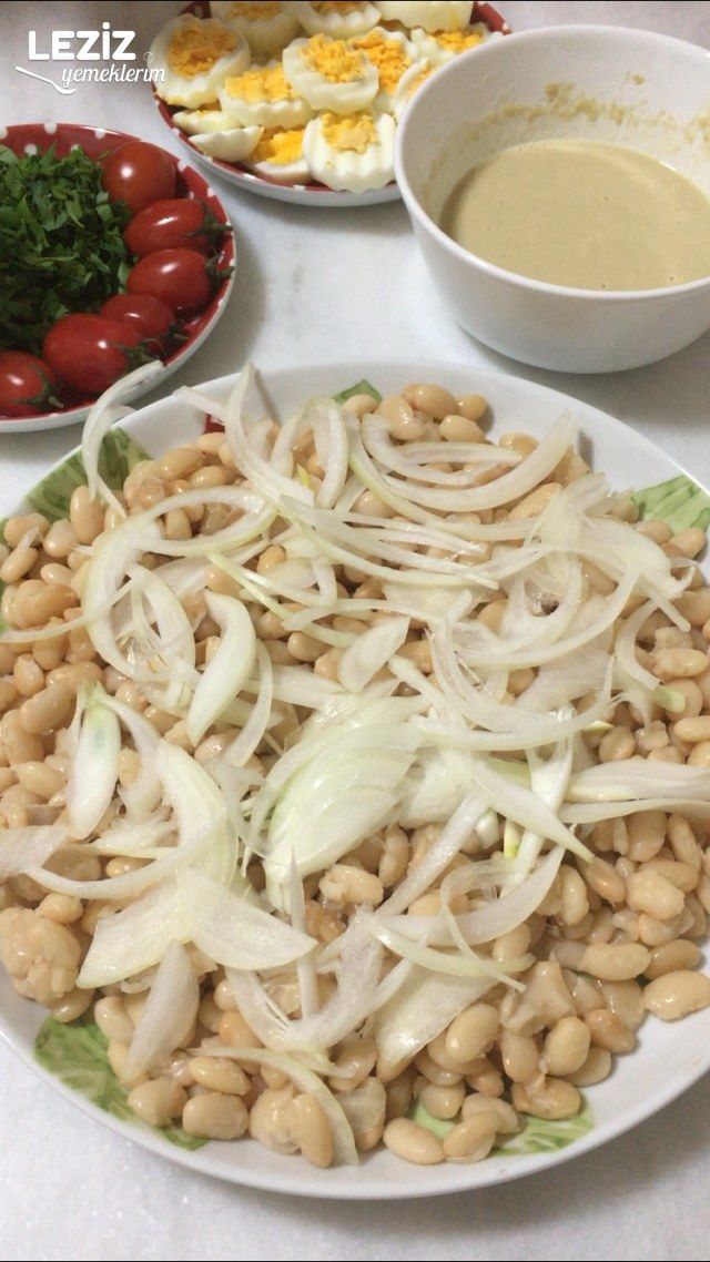 Antalya Usulü Tahinli Piyaz