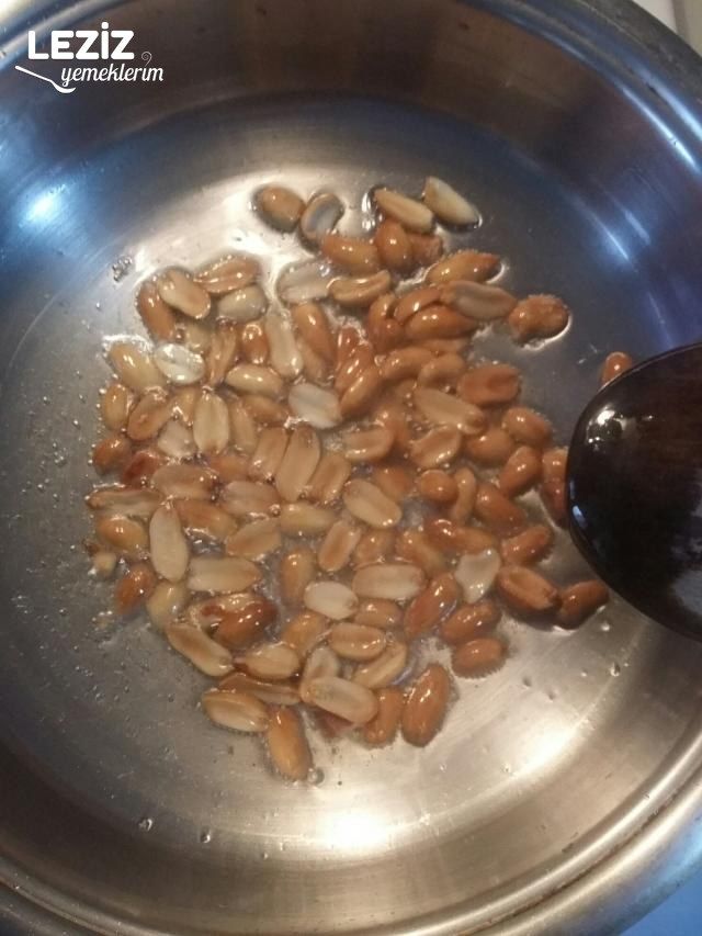 Yer Fıstıklı Pirinç Pilavı
