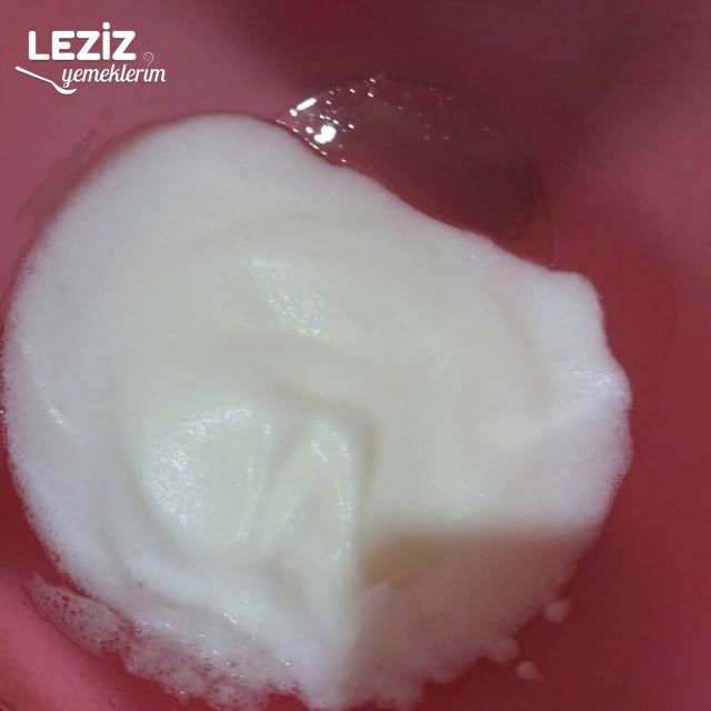 Pandispanyalı Muzlu Pasta