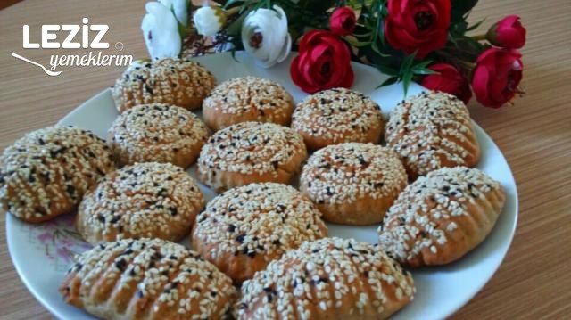 Bayram Kömbesi (İster Mayalı, İster Kabartma Tozlu)