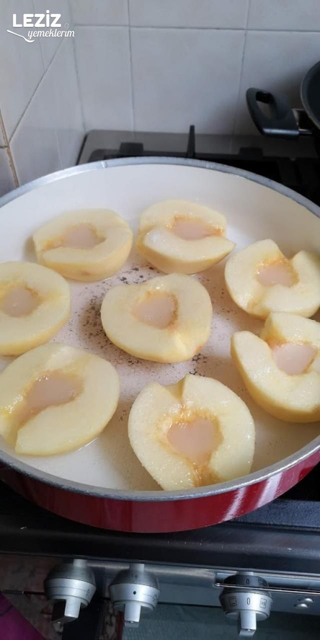 Gıda Boyası Kullanmadan Kıpkırmızı Ayva Tatlısı