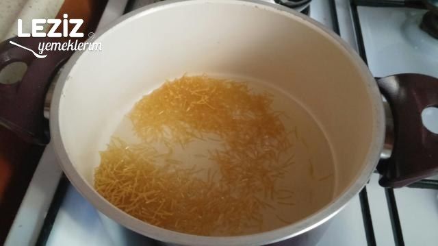 Nefis Tel Şehriyeli Bulgur Pilavı Tarifi