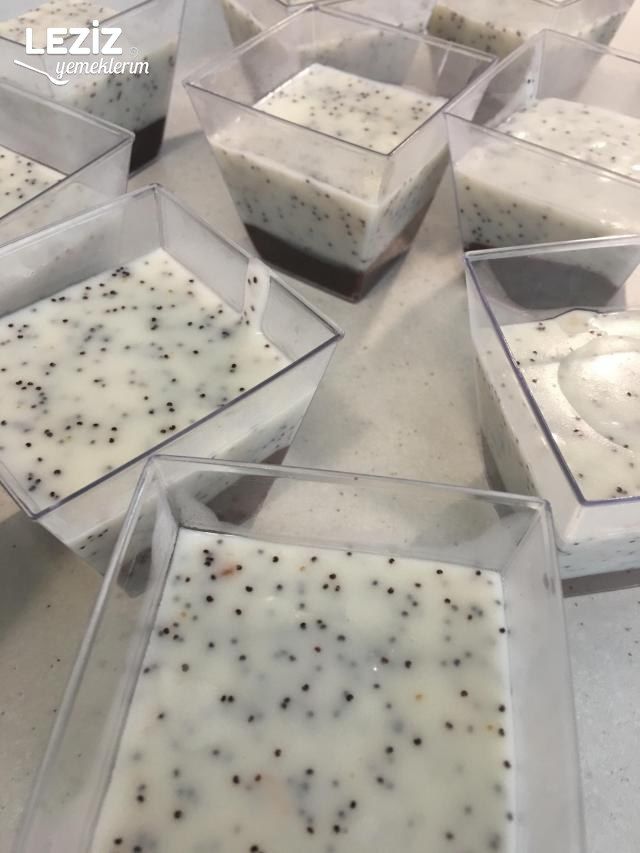 Mavi Haşhaşlı Sütlü Tatlı
