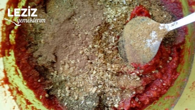 Muhammara (Şahane Bir Kahvaltılık)