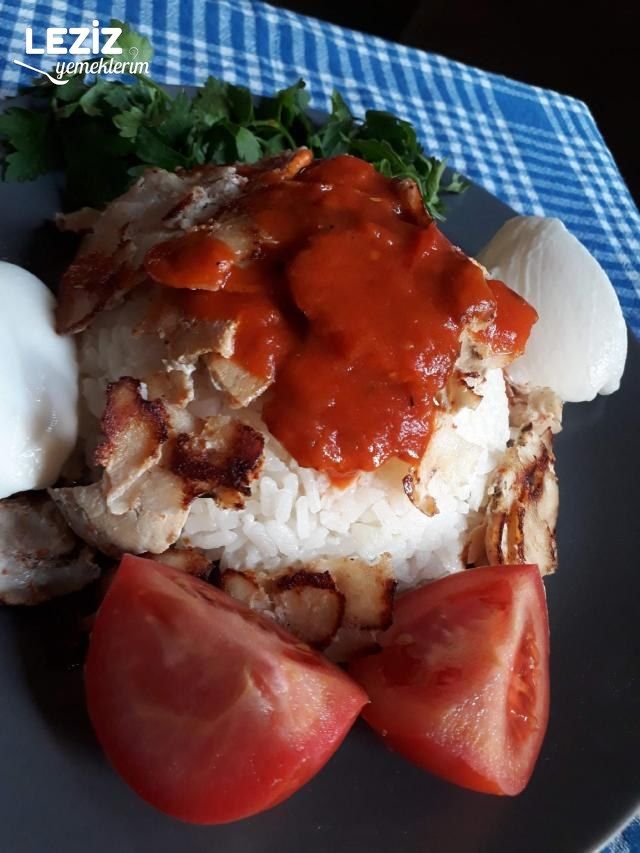 Pilav Üstü Soslu Tavuk Döner Tarifi