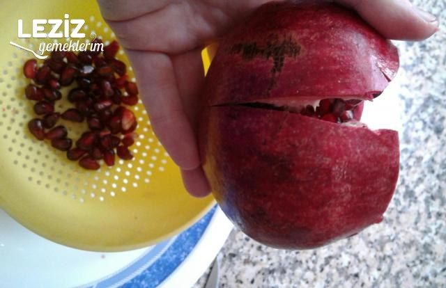 Nar En Kolay Nasıl Ayıklanır
