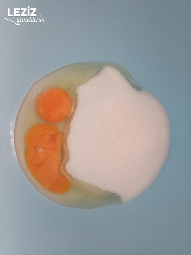 Nefis Ağlayan Kek Tarifi