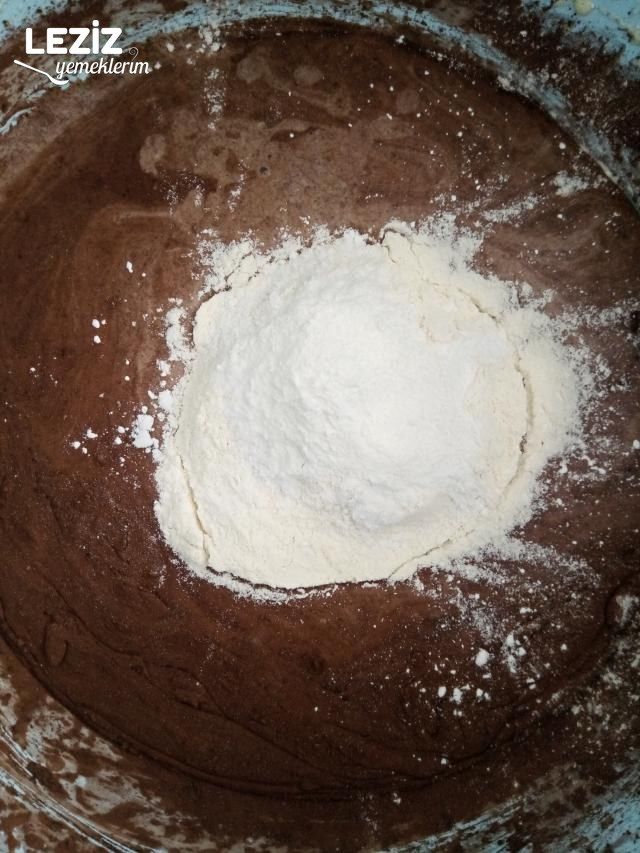 Nefis Ağlayan Kek Tarifi