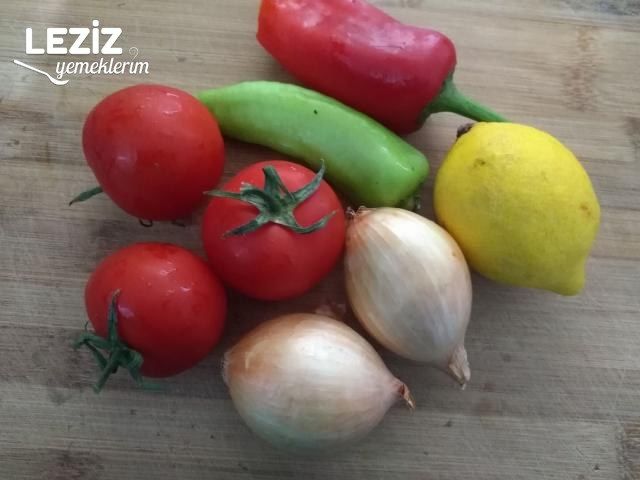 Adana Usulü Tezgah Kebapçısı Salatası