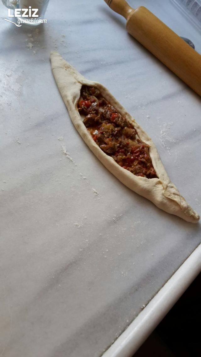 Nefis Pideler