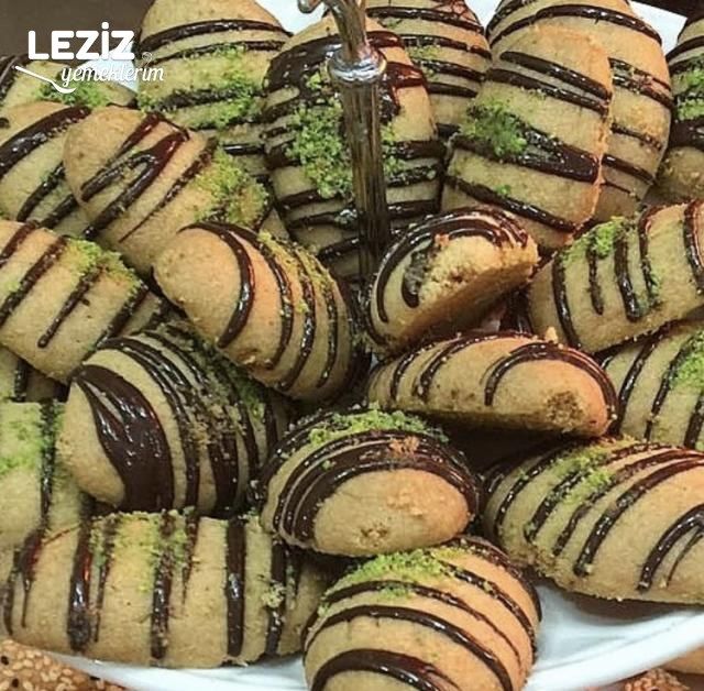 Antep Fıstıklı Çikolatalı Kurabiye