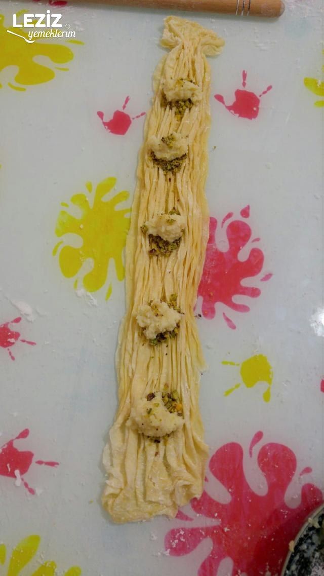 Ev Yapımı Midye Baklava