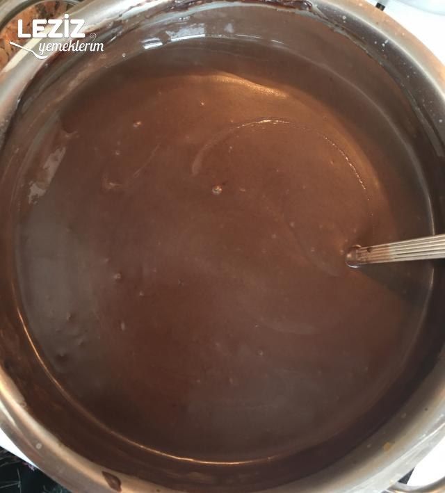 Kakao Kremalı Kakaolu Kolay Pasta