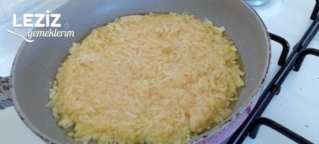 Patatesli Omlet Tarifi