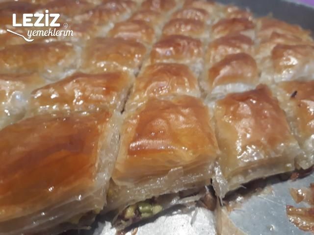 Hazır Yufka İle Baklava