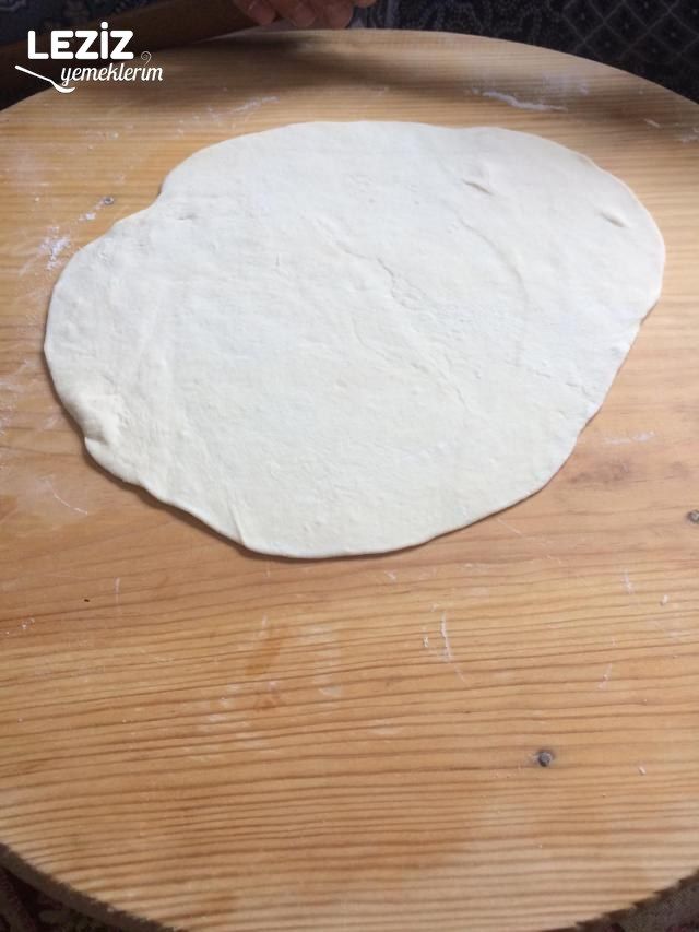 Ev Yapımı Mantı Hamuru Nasıl Yapılır