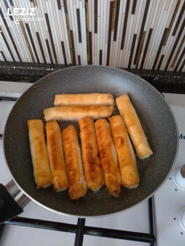 Lor Peynirli Sigara Böreği