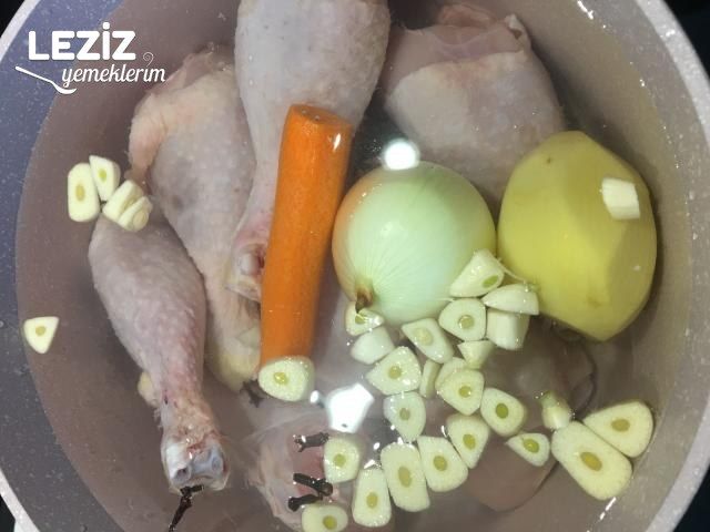 Tavuklu Şifa Çorbası