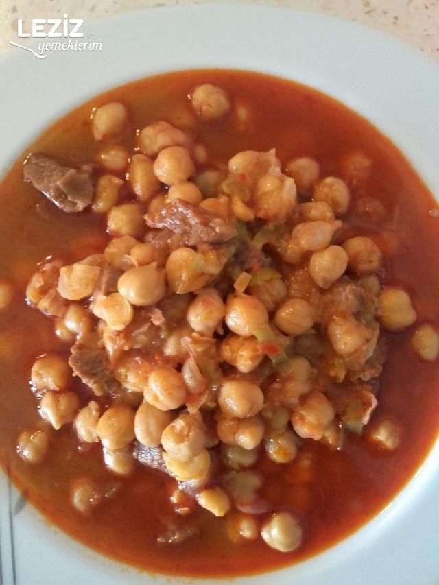 Kuşbaşı Etli Nohut Yemeği Tarifi