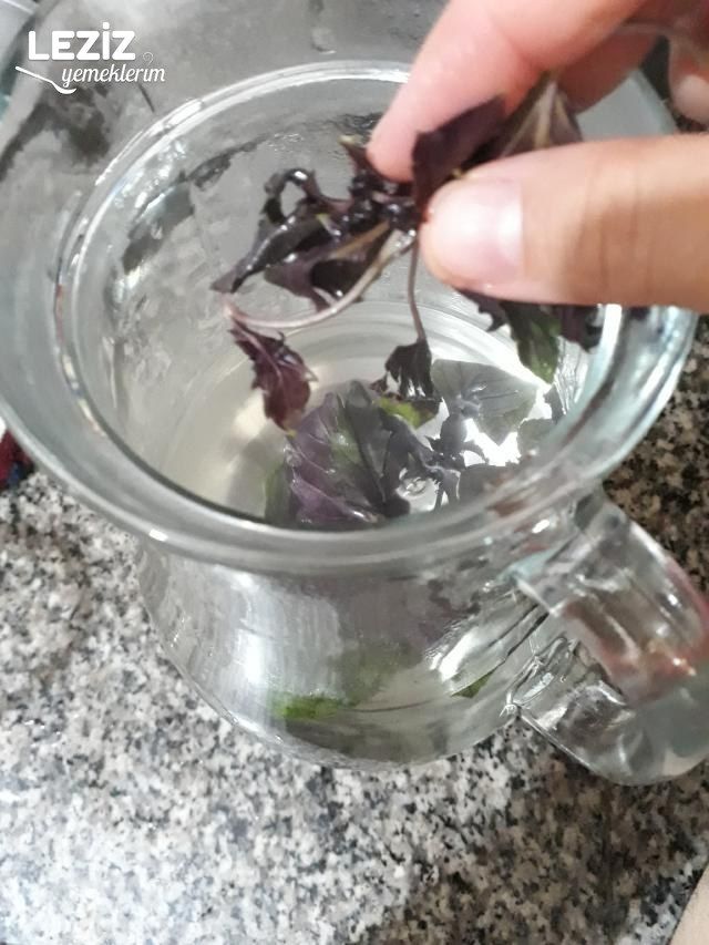 Reyhan Şerbeti Tarifi (Şifa Vesilesi)