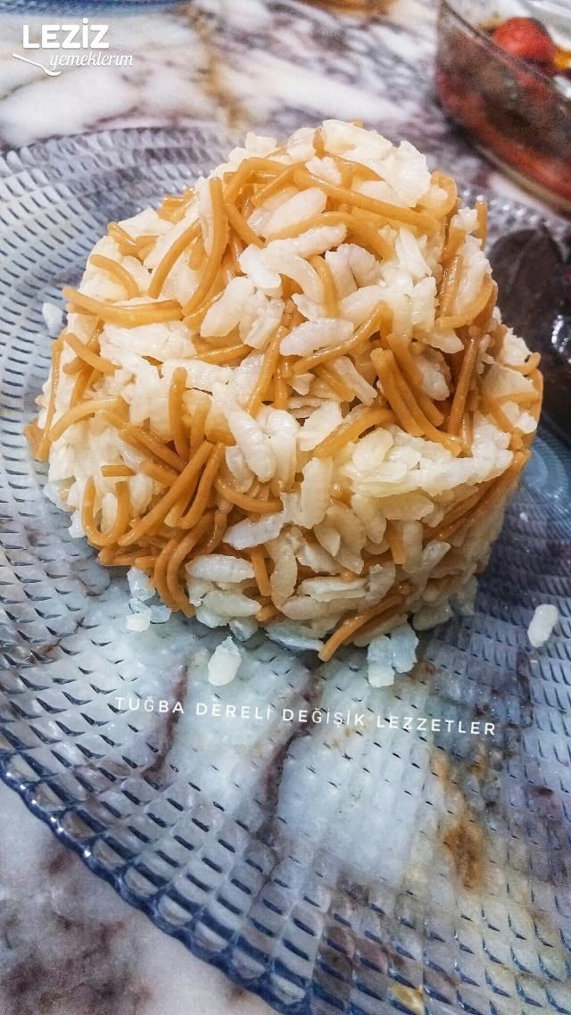 Tane Tane Şehriyeli Pirinç Pilavı