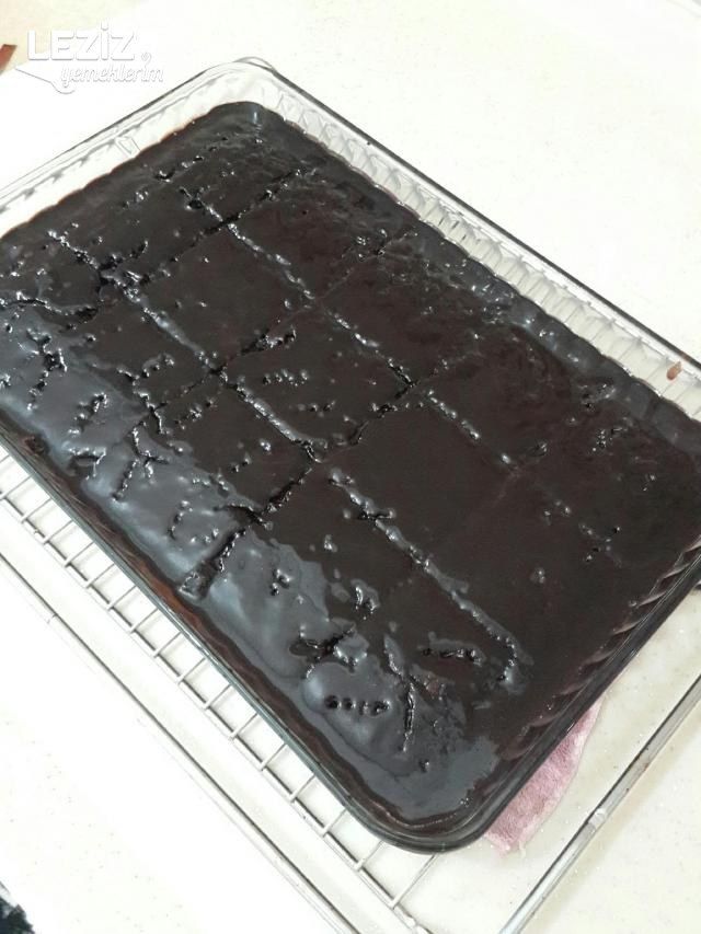 Kivili Tereyağlı Islak Kek