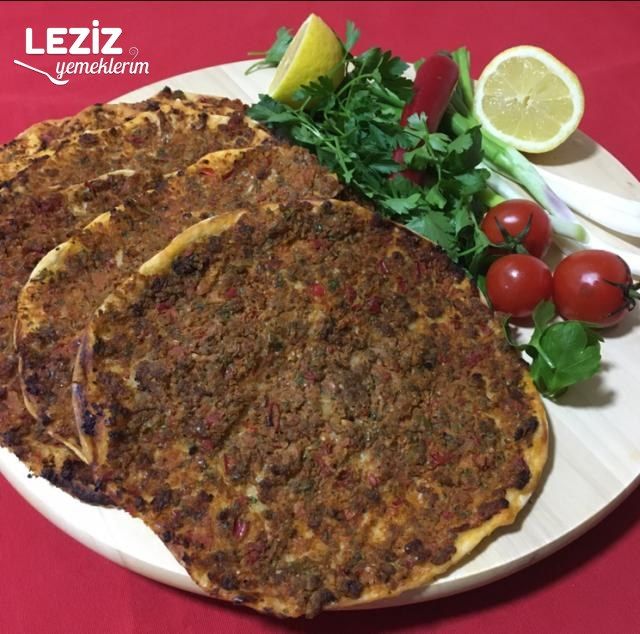 Ev Yapımı Kolay Lahmacun Tarifi