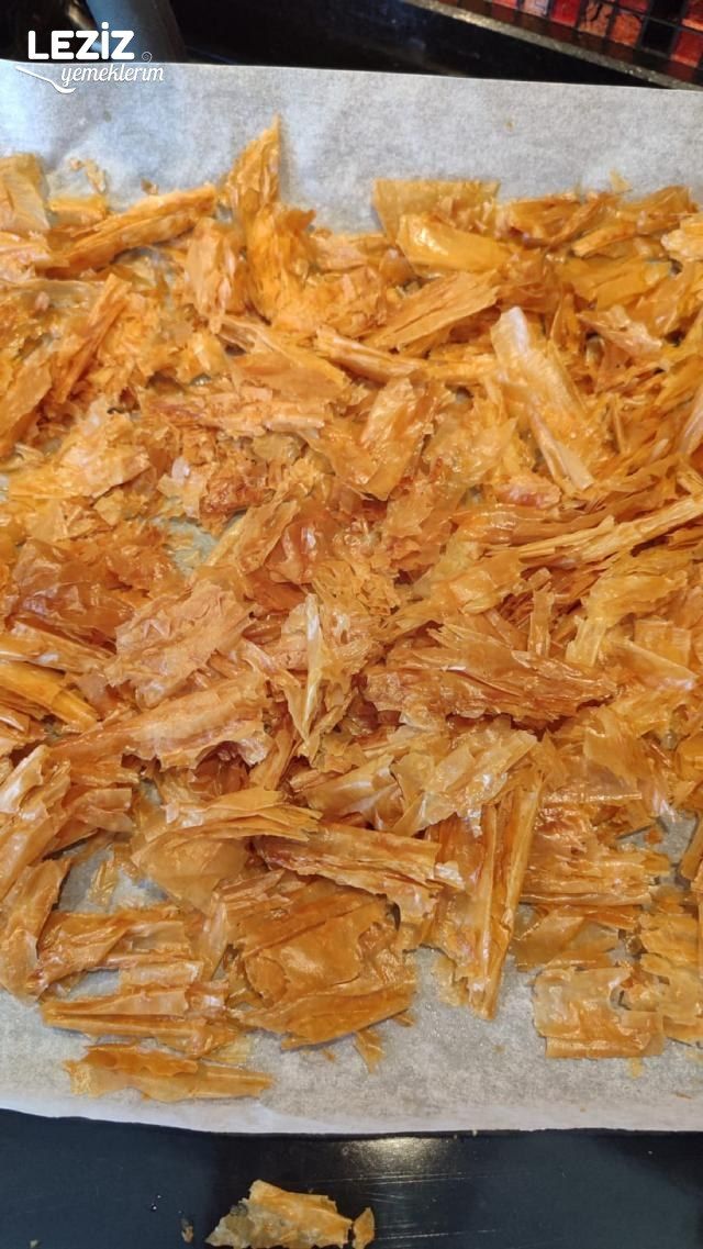 Baklava Muhallebi Nasıl Yapılır