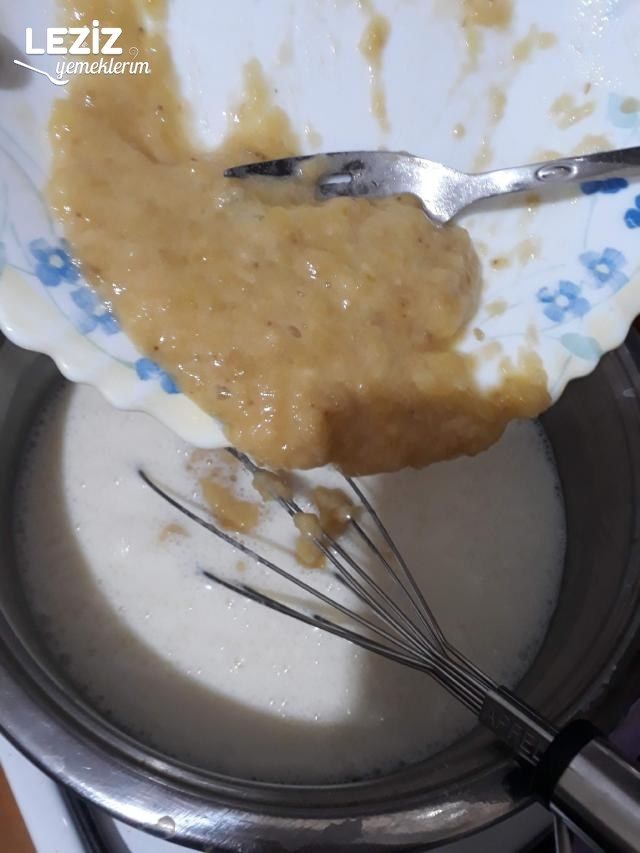 Ev Yapımı Muzlu Puding Tarifi