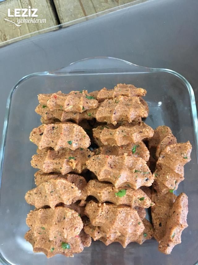 Robotta Kolay Çiğ Köfte (Yoğurma Derdi Yok)