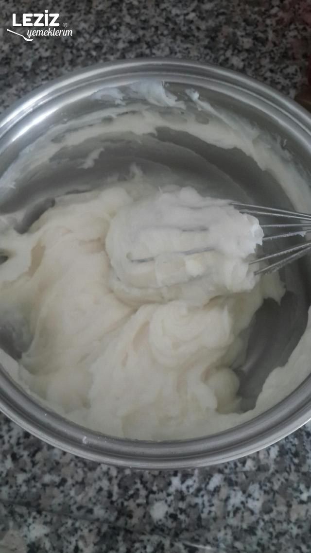 Yumurtasız Pastacı Kreması