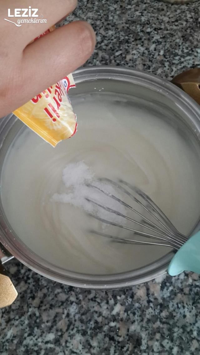 Yumurtasız Pastacı Kreması