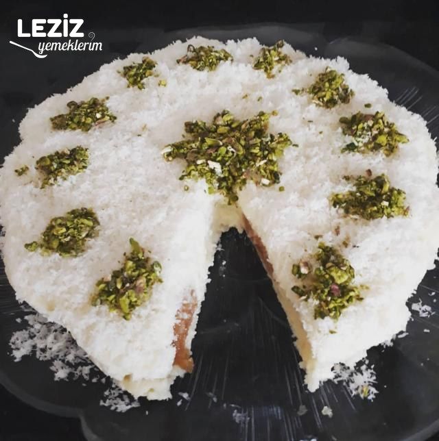Kemalpaşalı Sütlü İrmikli Tatlı