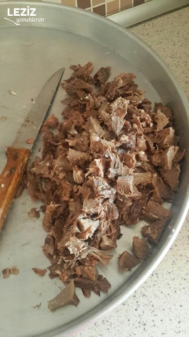 Dana Dili Çorbası