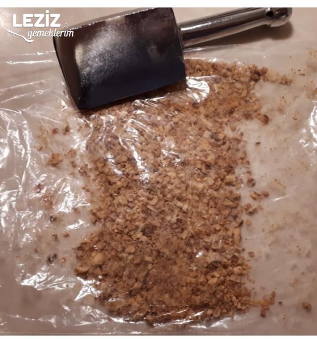 Bisküvili Pasta Tarifi Nasıl Yapılır