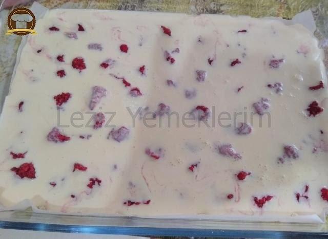 Frambuazlı Tatlı
