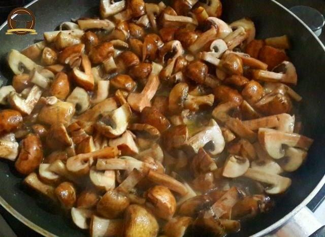 Kestane Mantarı Kavurması