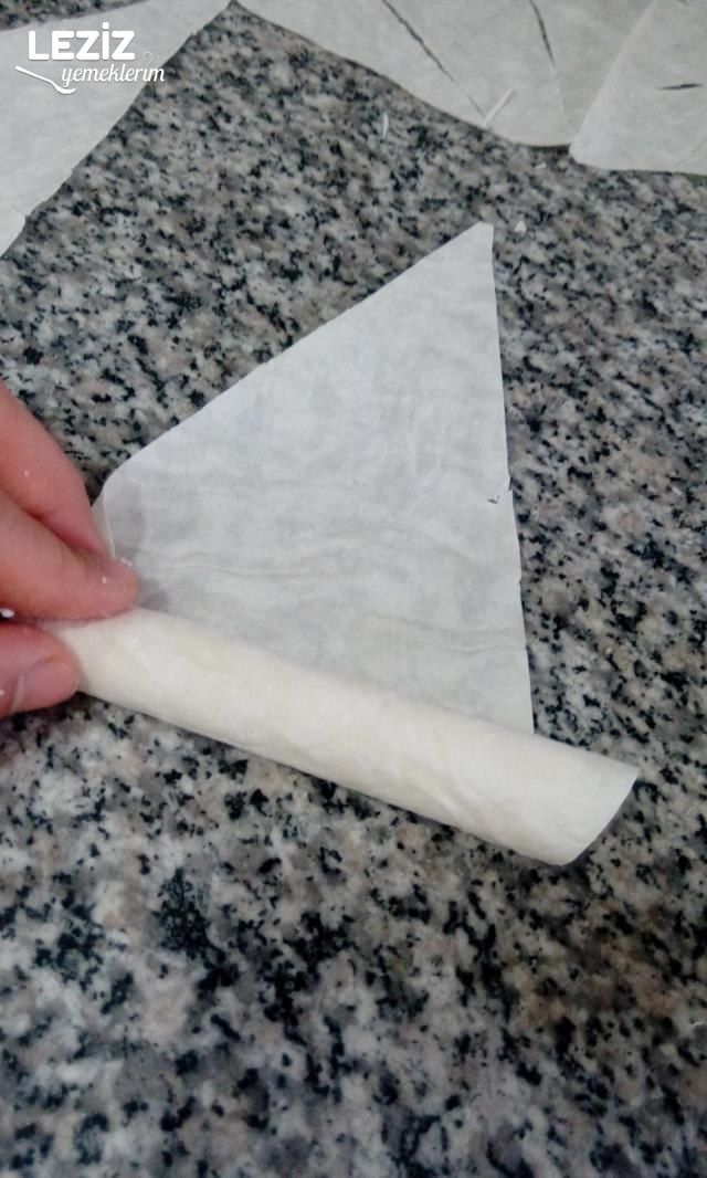 Sigara Böreği Nasıl Sarılır Ve Yapılır?
