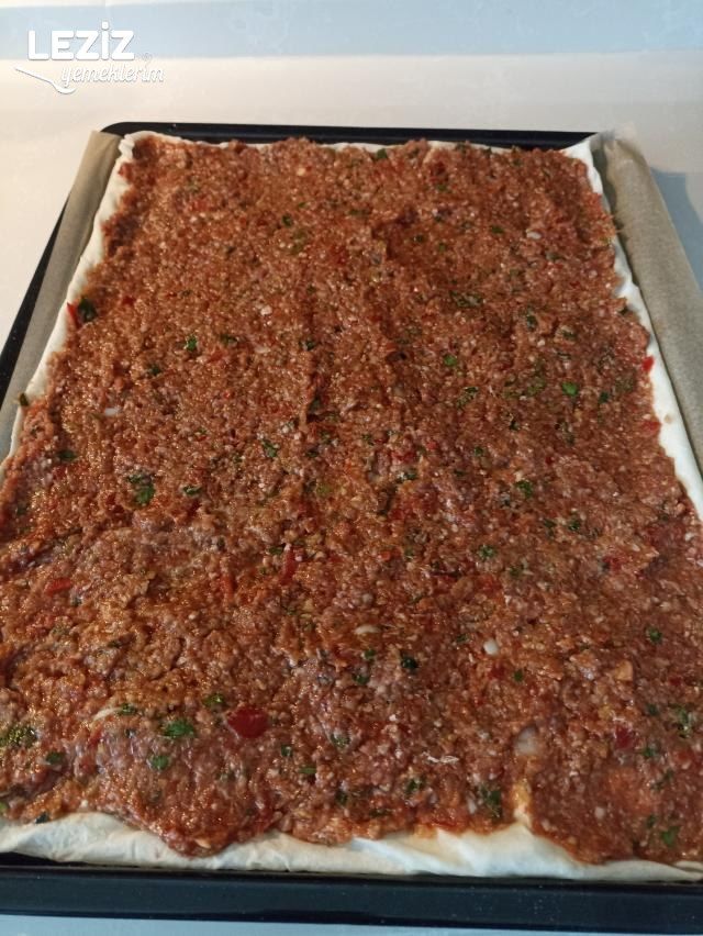 Lahmacun Böreği Tarifi, Nasıl Yapılır