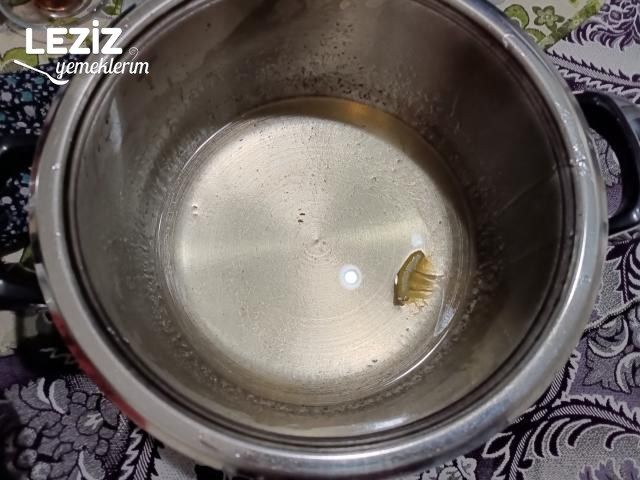 Hasır Kadayıf Tatlısı Tarifi (Püf Noktalarıyla)