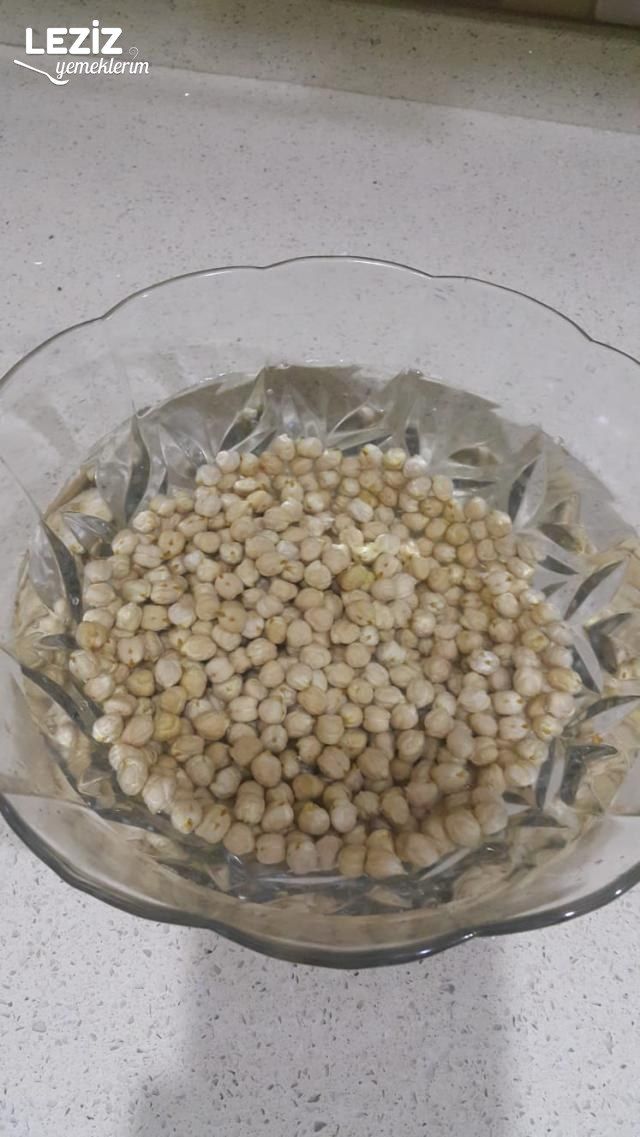 Düdüklü Tencerede Nohut Yemeği