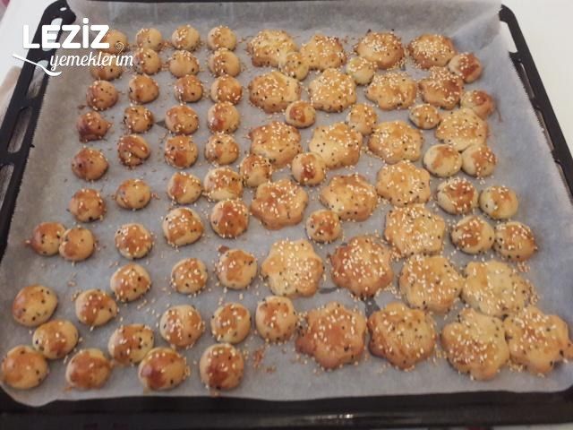 Pastane Usulü Nefis Tuzlu Kurabiye