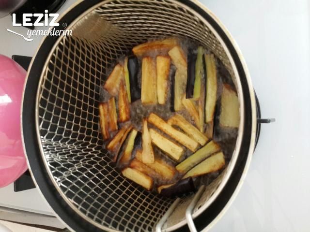 Soslu Enfes Türlü Kızartma