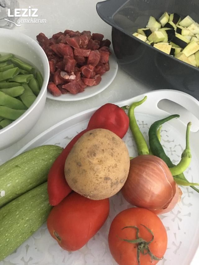 Etli Türlü Yemeği