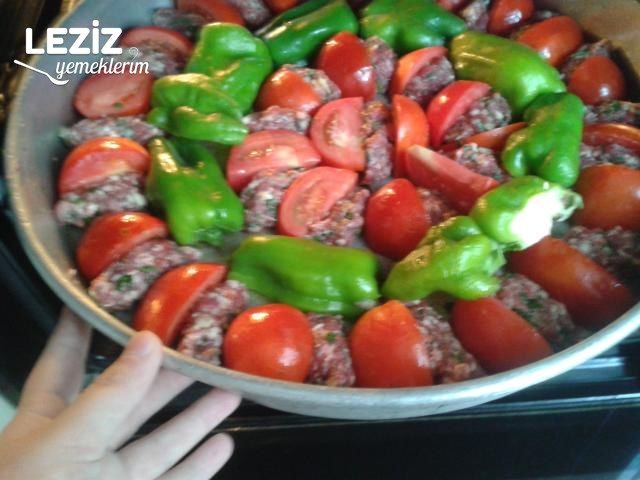 Domates Kebabı