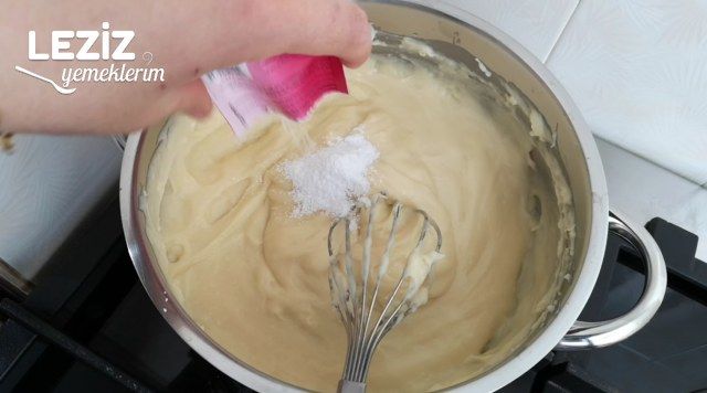 Çilekli Tartölet Nasıl Yapılır (En Detaylı Anlatım)
