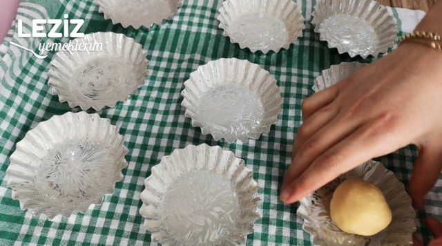 Çilekli Tartölet Nasıl Yapılır (En Detaylı Anlatım)