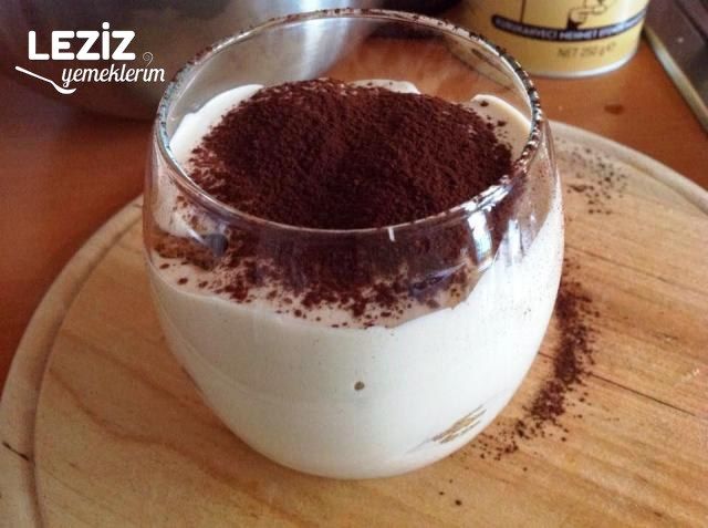 Bardakta Kolay Tiramisu