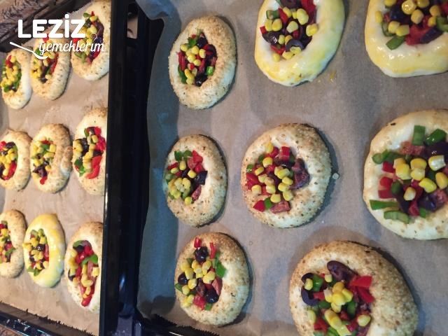 Mini Pizza Yapımı