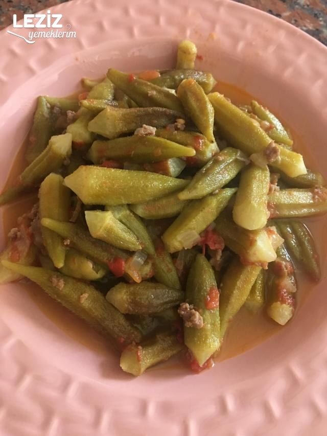 Kıymalı Bol Ekşili Bamya Yemeği